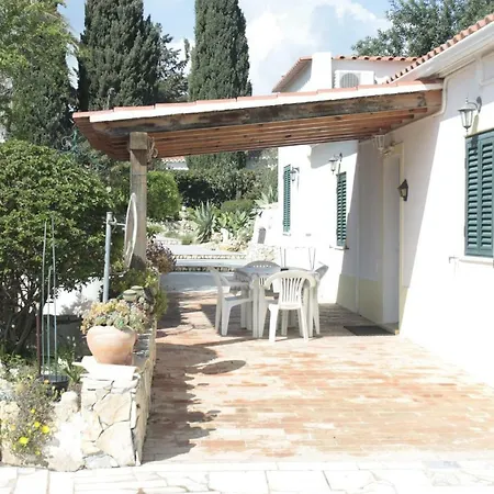Casa Toni Nyaraló